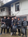 Ucenici u posjeti Crvenom krstu (2)