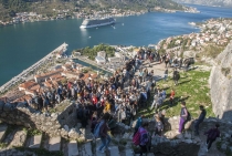prvaci obisli gradske zidine (6)